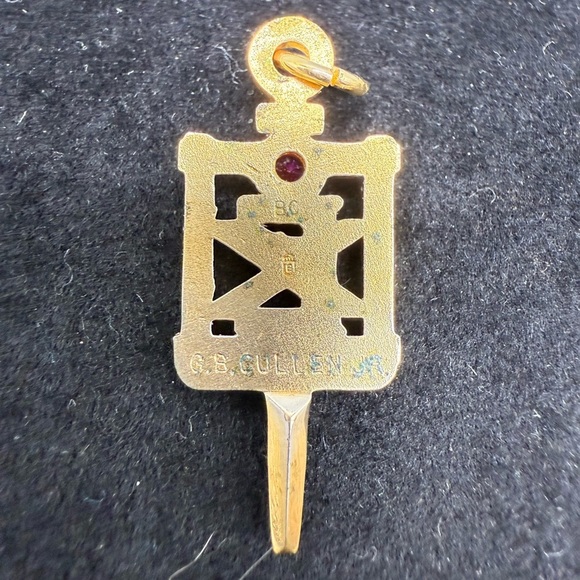 Vintage USC Fraternity Key Pendant Charm – Gold-Tone w/ Pink Stone - Picture 2 of 2